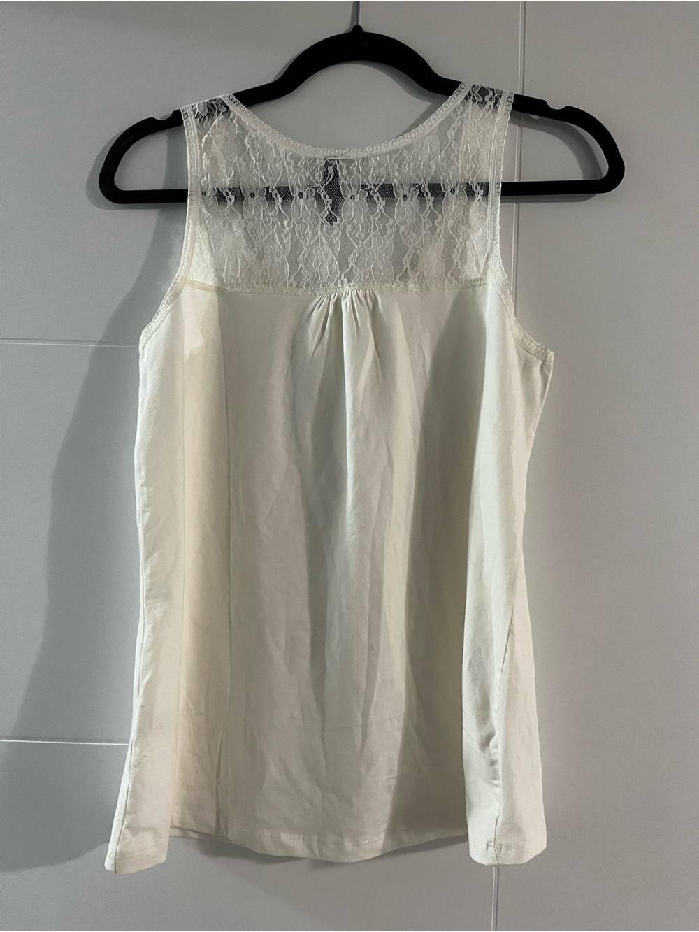 Cotton Cream Lace-Back Tank Top - Picture 4 of 7